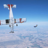 jj_into_plane_03