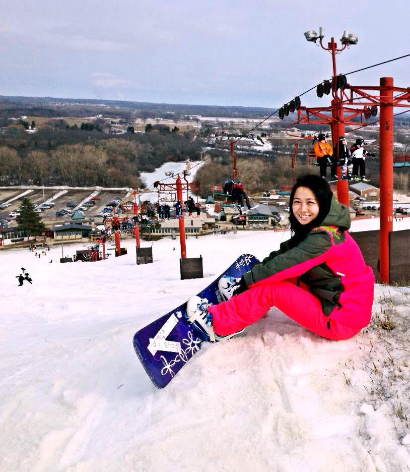 14586-work-yin-snowboard.jpg