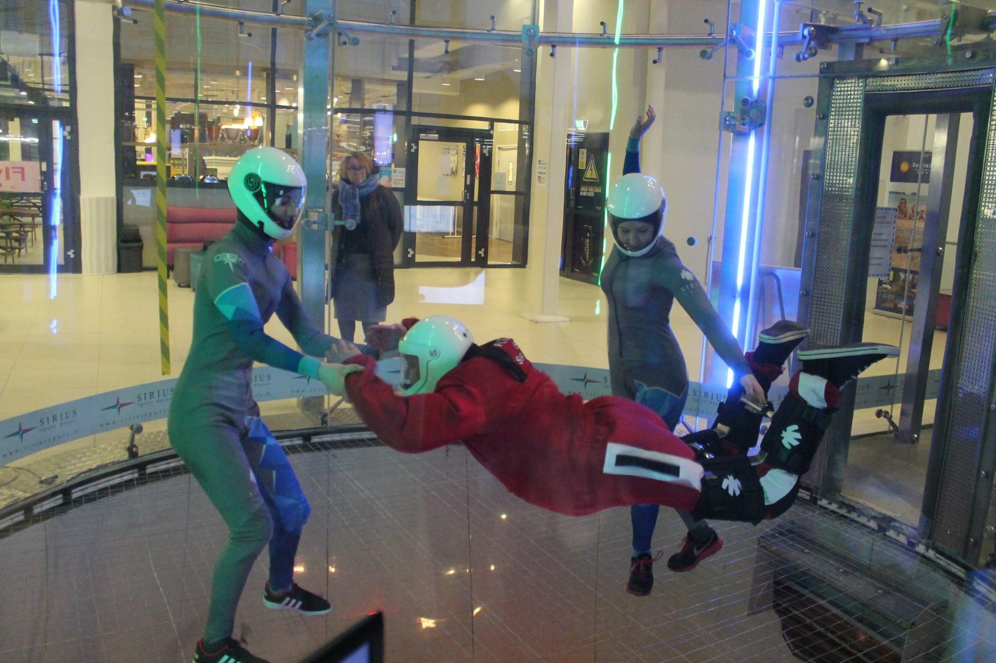indoor_skydiving.jpg