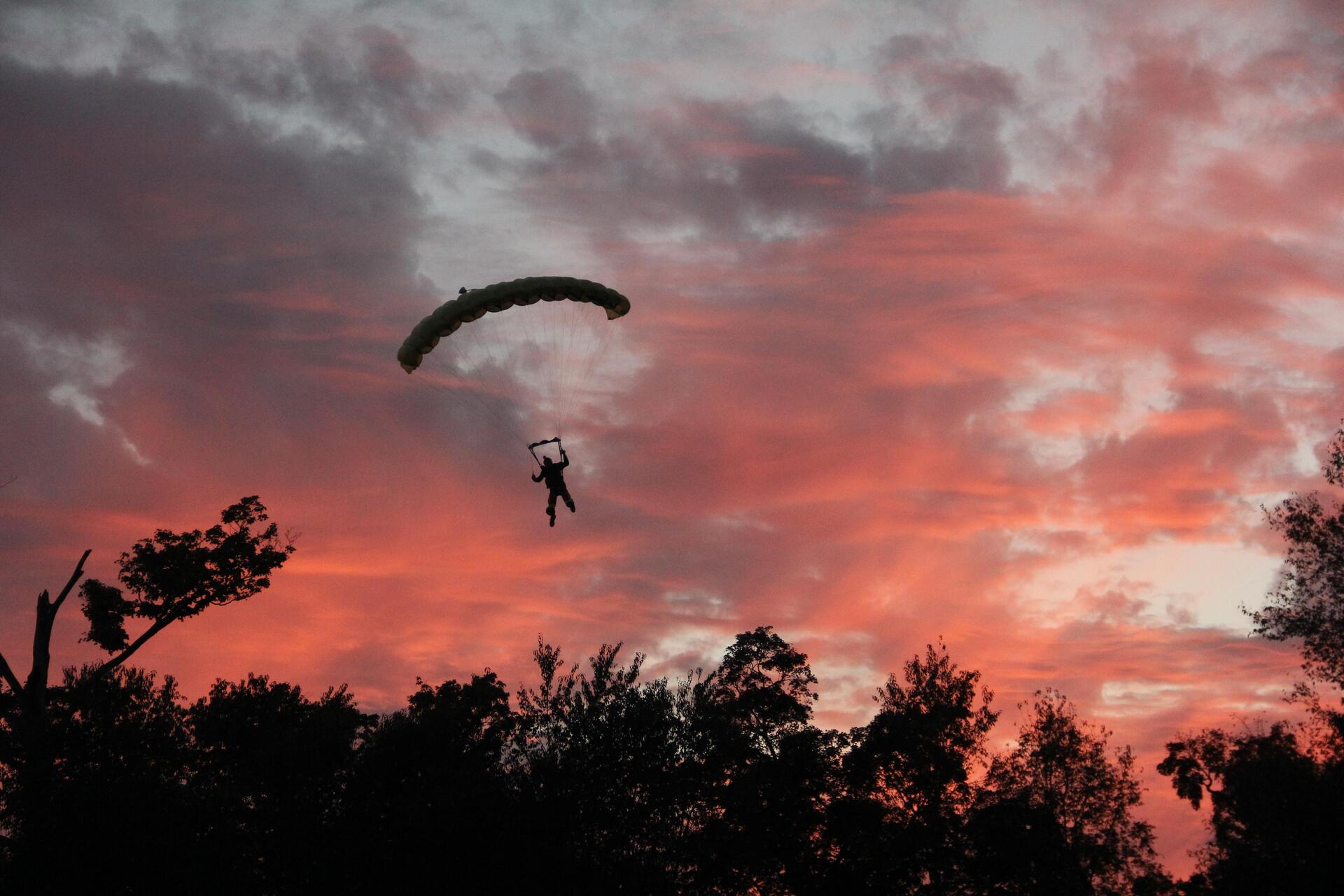 rich sunset landing.JPG