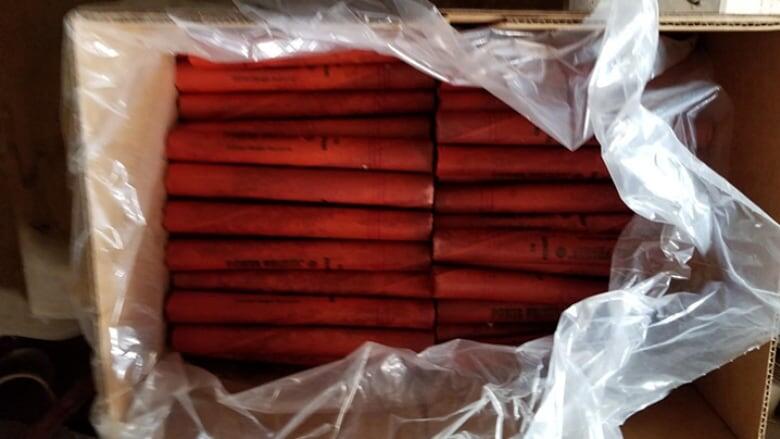 dynamite-sticks-1.jpg.1963357fad407e0a2ad70622a21c2157.jpg
