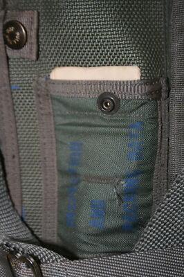b-cooper-replica-parachute-packed_1_59889d9af101947f735e40fbb29a08d9-3.jpg.a7e1069d3cc0a0f81155d2c0e650b882.jpg