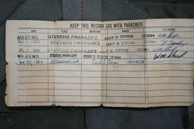 b-cooper-replica-parachute-packed_1_59889d9af101947f735e40fbb29a08d9.jpg.e5fc053878e74180d680a51b3732220c.jpg
